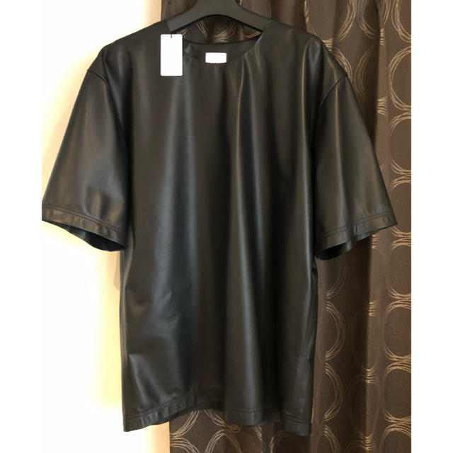 ランキングや新製品 Paul Smith レザーTシャツ 希少 未使用タグ付き送料込み ポールスミス 20ss - Tシャツ+カットソー(半袖+袖なし)