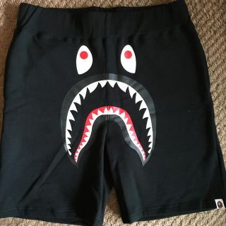 アベイシングエイプ(A BATHING APE)のBAPE SHRAK SHORTS(ショートパンツ)