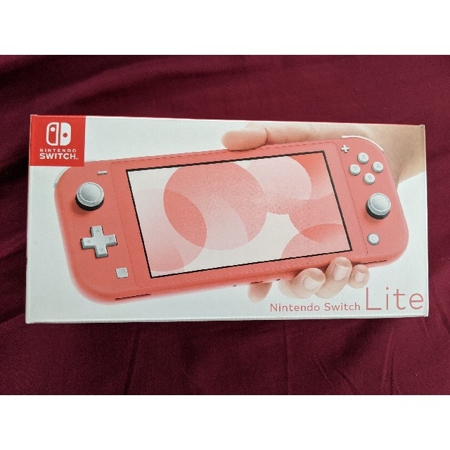 Nintendo Switch Lite　スイッチライト　コーラル