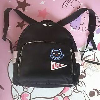 MIU MIU(リュック/バックパック)のフリマアイテム一覧 MIU MIU(リュック/バックパック)のフリマアイテム一覧