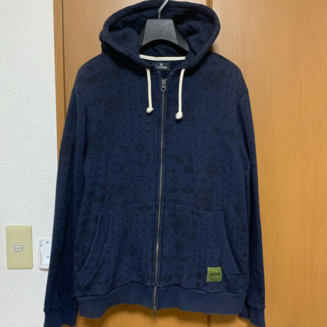 Subciety(サブサエティ)のsubciety ペイズリー総柄　ジップパーカー メンズのトップス(パーカー)の商品写真