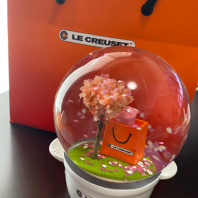 LE CREUSET(ルクルーゼ)のル・クルーゼ　SAKURA Snowdome2020 インテリア/住まい/日用品のインテリア小物(置物)の商品写真