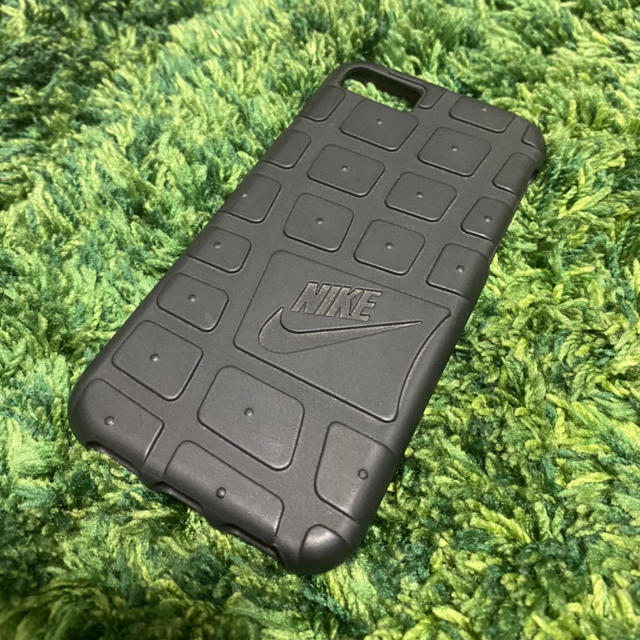 NIKE(ナイキ)のiPhone8 スマホケース NIKE スマホ/家電/カメラのスマホアクセサリー(iPhoneケース)の商品写真