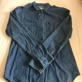 アバクロンビーアンドフィッチ(Abercrombie&Fitch)の(7月末処分)アバクロ デニムシャツ (シャツ/ブラウス(長袖/七分))