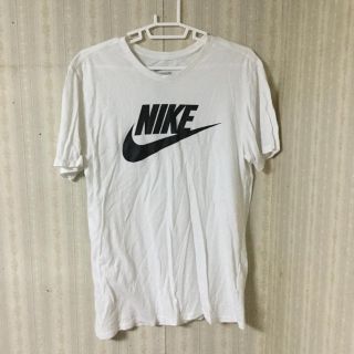 ナイキ(NIKE)のNIKE Tシャツ 白 レディース(Tシャツ(半袖/袖なし))