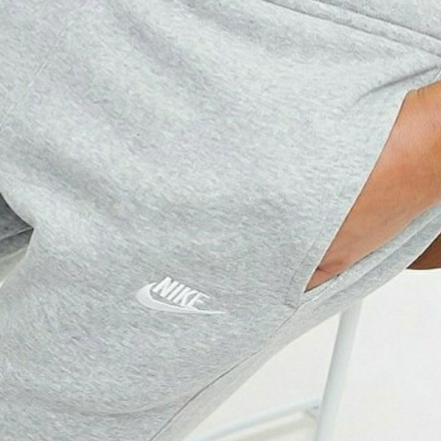 NIKE(ナイキ)のNIKE 新品  フレンチテリー スウェット ジョガーパンツ S メンズのパンツ(その他)の商品写真