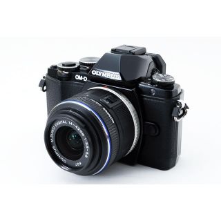 オリンパス(OLYMPUS)の★電子ファインダー搭載！Wi-Fi転送★オリンパス E-M10 ブラック(ミラーレス一眼)