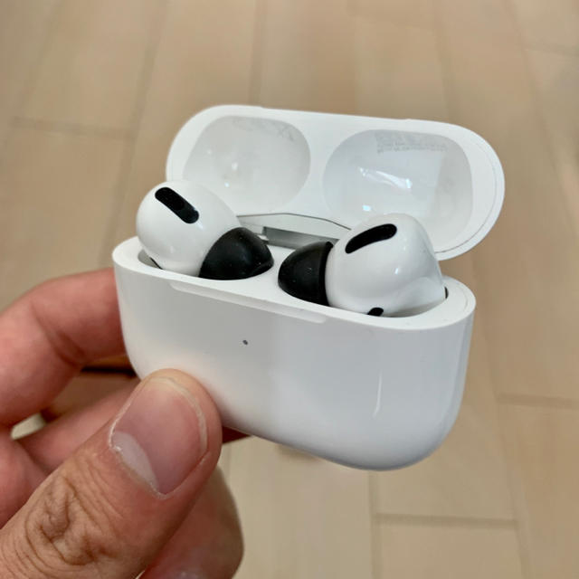 美品！AirPods Pro 本体 ワイヤレスイヤホン