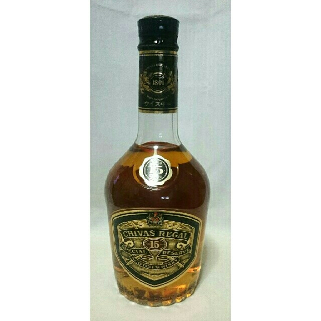 人気のスコッチウイスキー(シーバスリーガル15年)フルボト未開封 超美品 激安  食品/飲料/酒の酒(ウイスキー)の商品写真