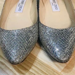 ジミーチュウ(JIMMY CHOO)のジミーチュウシルバーフラットパンプス(ハイヒール/パンプス)