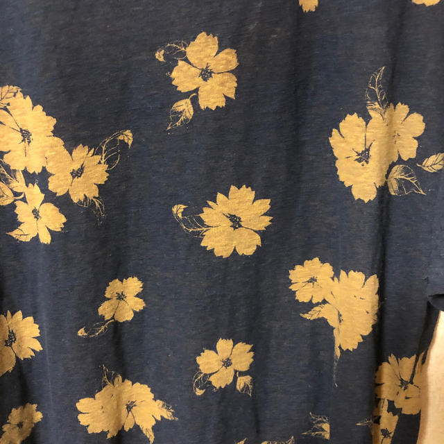 ZARA(ザラ)のZARA 総柄ｶｯﾄｿｰ Tｼｬﾂ メンズのトップス(Tシャツ/カットソー(半袖/袖なし))の商品写真