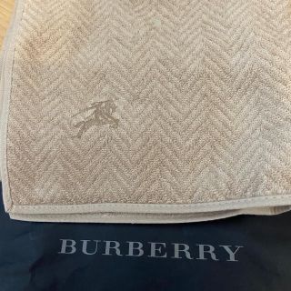 バーバリー(BURBERRY)の【新品・未使用】Burberry ハンカチ(ハンカチ/ポケットチーフ)