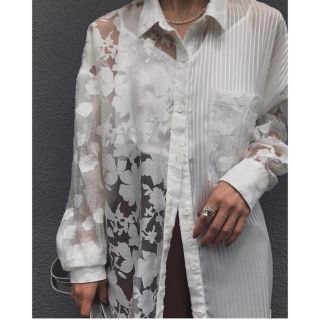 アメリヴィンテージ(Ameri VINTAGE)の日曜日まで値下げ【AmeriVintage】TWINS LACE BLOUSE(シャツ/ブラウス(長袖/七分))