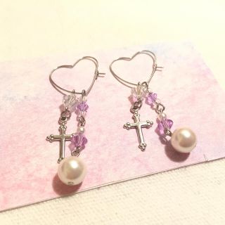 フープピアス クロスチャーム(ピアス)