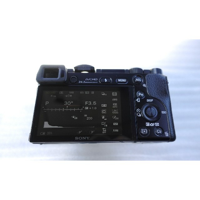 SONY(ソニー)のSONY デジタルミラーレス一眼 α6000 レンズキット ブラック スマホ/家電/カメラのカメラ(ミラーレス一眼)の商品写真