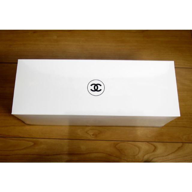 CHANEL(シャネル)のCHANEL(シャネル) LE COTON オーガニックコットン 100枚入り コスメ/美容のメイク道具/ケアグッズ(コットン)の商品写真