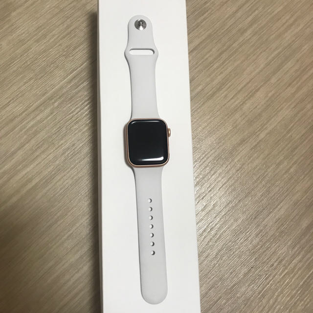 Apple Watch(アップルウォッチ)のApple Watch Series 5 にあ様専用 メンズの時計(腕時計(デジタル))の商品写真