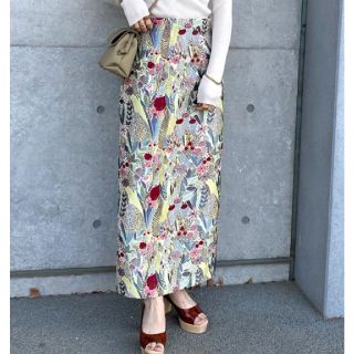 トゥデイフル(TODAYFUL)の【試着のみ】LAULEN flower jacquard sk (ロングスカート)