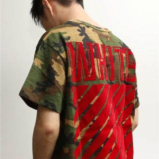 OFF-WHITE カモ柄Tシャツ