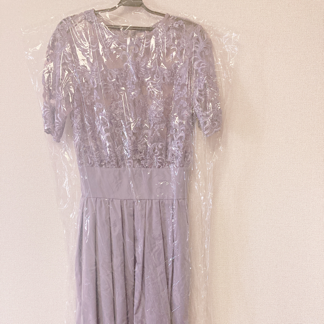 LagunaMoon(ラグナムーン)のLADYオーバーレースギャザードレス レディースのフォーマル/ドレス(ミディアムドレス)の商品写真