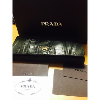 プラダ(PRADA)のPRADA 長財布(財布)