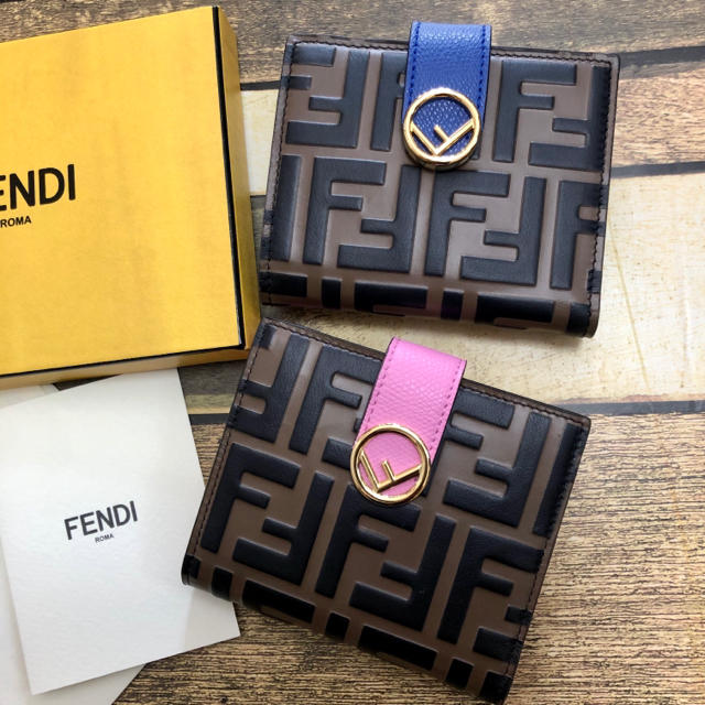 FENDI(フェンディ)の超レア！新品 FENDI  FF エフイズフェンディ  折り財布 ピンク レディースのファッション小物(財布)の商品写真