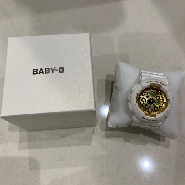 Baby-G(ベビージー)のG-SHOCK Baby-G 腕時計　白×ヒョウ柄 レディースのファッション小物(腕時計)の商品写真
