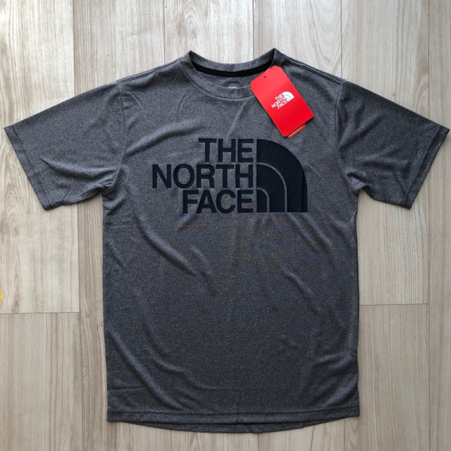 THE NORTH FACE(ザノースフェイス)のmarimariko様　専用　2点おまとめ　ノースフェイス　XL メンズのトップス(Tシャツ/カットソー(七分/長袖))の商品写真
