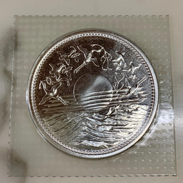 昭和天皇御在位60年記念1万円銀貨 10000円銀貨 2枚 昭和61年発行 昭和天皇御在位60年記念1万円銀貨 10000円銀貨 2枚 昭和61年発行