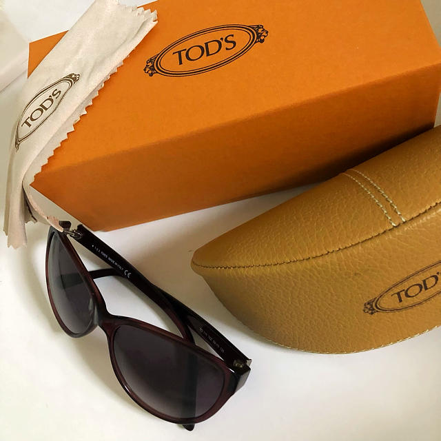 TOD’S サングラス