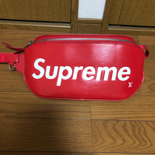 Supreme(シュプリーム)のsupremeショルダーバッグ メンズのバッグ(ショルダーバッグ)の商品写真