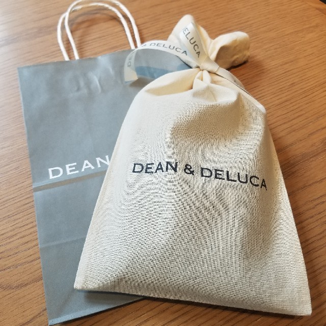 DEAN & DELUCA(ディーンアンドデルーカ)の【ブラック】DEAN&DELUCA ショッピングバッグ ゆうパケット発送 ⑤ レディースのバッグ(エコバッグ)の商品写真