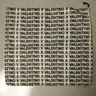 VALENTINO　袋(ショップ袋)