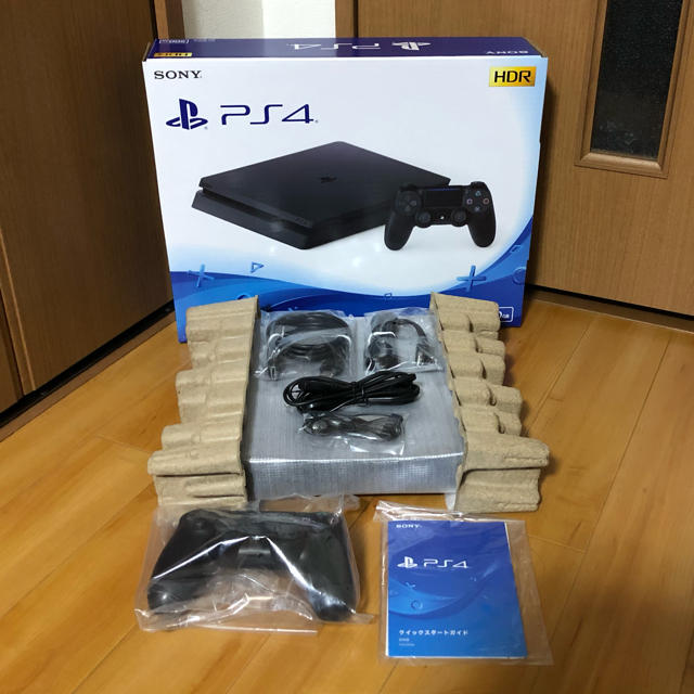 ゲームソフトゲーム機本体SONY PlayStation4 本体 CUH-2200AB01