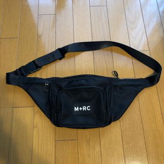 オフホワイト(OFF-WHITE)のmrc noir ボディバッグ(ボディーバッグ)