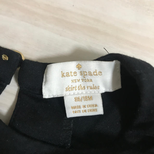 kate spade new york(ケイトスペードニューヨーク)のケイトスペード　黒トップス　チュニック キッズ/ベビー/マタニティのキッズ服女の子用(90cm~)(Tシャツ/カットソー)の商品写真