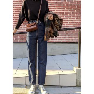 マウジー(moussy)のハイウエストストレートパンツ(デニム/ジーンズ)