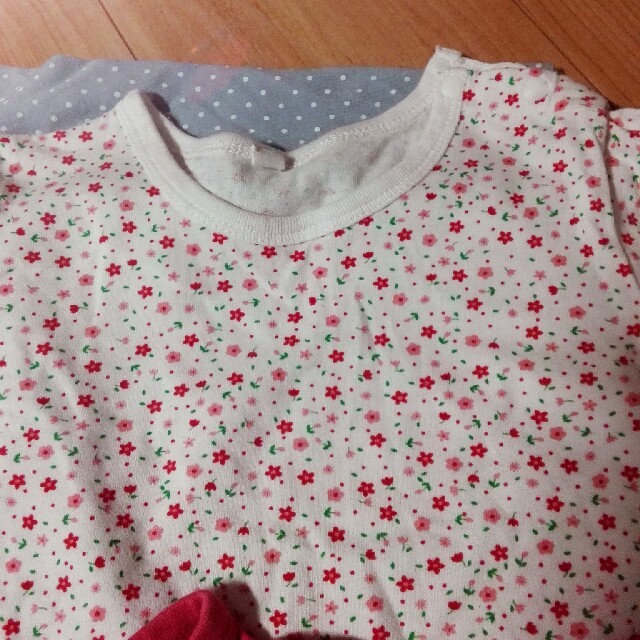 MUJI (無印良品)(ムジルシリョウヒン)の子供長袖Tシャツ90サイズ、3枚セット キッズ/ベビー/マタニティのキッズ服女の子用(90cm~)(Tシャツ/カットソー)の商品写真
