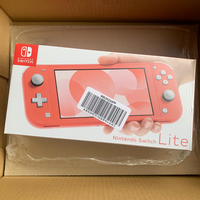 nintendo switchlite コーラル