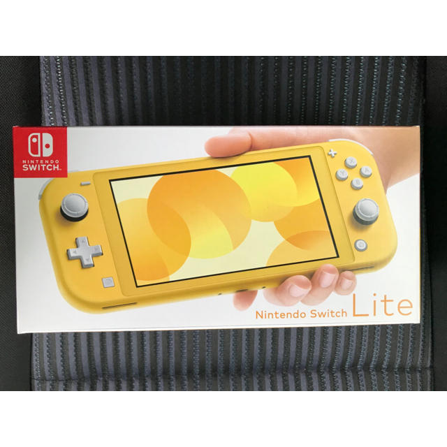 Nintendo Switch Lite  イエロー