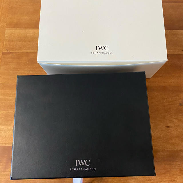 IWC  ポルトギーゼ　ベルト　　バックル　箱