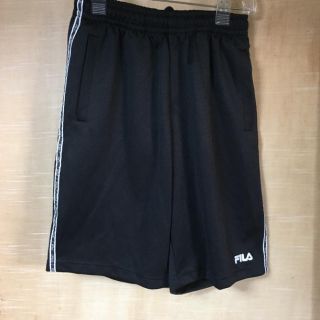 フィラ(FILA)のFILA トレーニングハーフパンツ　黒　メンズL(ウェア)