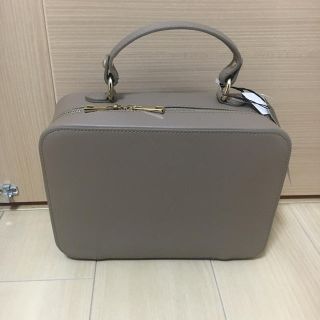 メゾンヴァンサン(MAISON VINCENT)の【新品】MAISON VINCENT / ジップ スクエアバッグ  フォーマル(ショルダーバッグ)