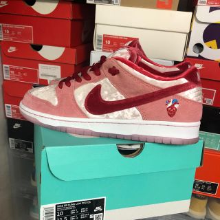 ナイキ(NIKE)のnike sb dunk strange love 28.0(スニーカー)