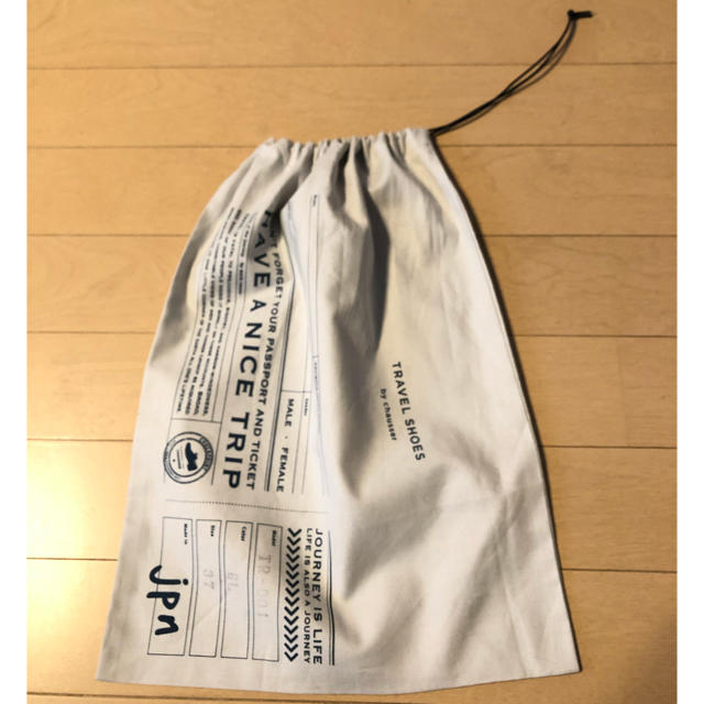 【値下げ】非売品　トラベルシューズ巾着 レディースのファッション小物(ポーチ)の商品写真