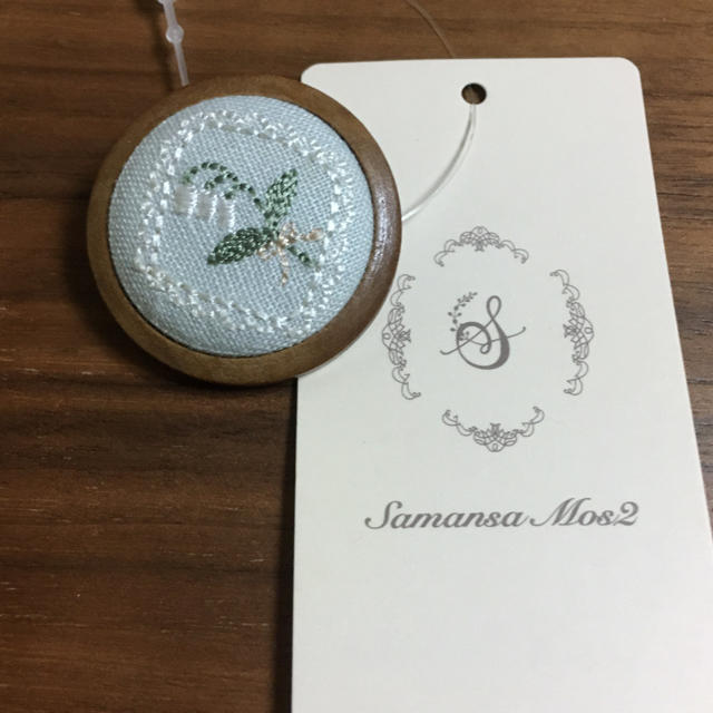 SM2(サマンサモスモス)のsm2 刺繍ブローチ レディースのファッション小物(その他)の商品写真