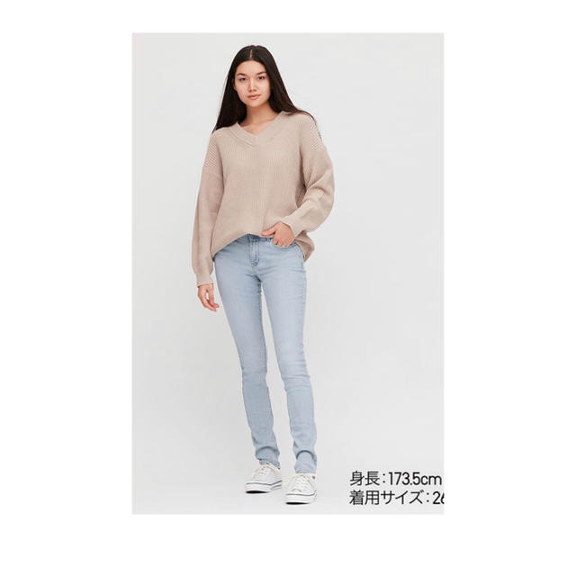 UNIQLO(ユニクロ)の【美品】UNIQLOユニクロ ウルトラストレッチジーンズ 62ブルー 22 レディースのパンツ(デニム/ジーンズ)の商品写真