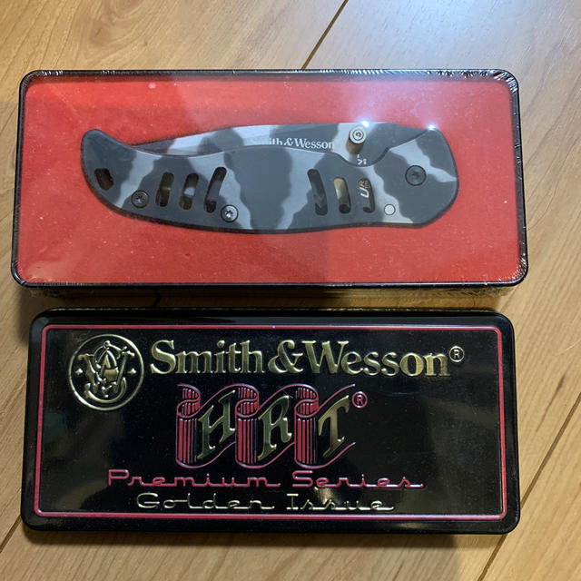 Smith & Wesson ナイフ