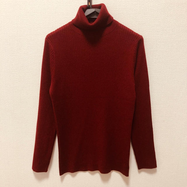 Uniqlo ユニクロ 赤 タートルネック ニット セーターの通販 By Kensuu S Shop ユニクロならラクマ