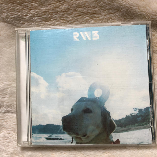 RADWIMPS アルバム　RADWIMPS 3〜無人島に持っていき忘れた一枚〜 エンタメ/ホビーのCD(ポップス/ロック(邦楽))の商品写真
